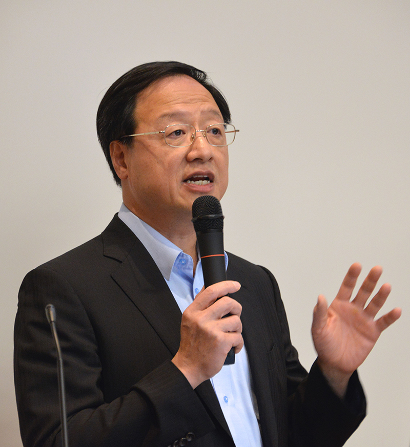 Distinguished Leader Series Professor JIANG Yi Hua Chu Hai College